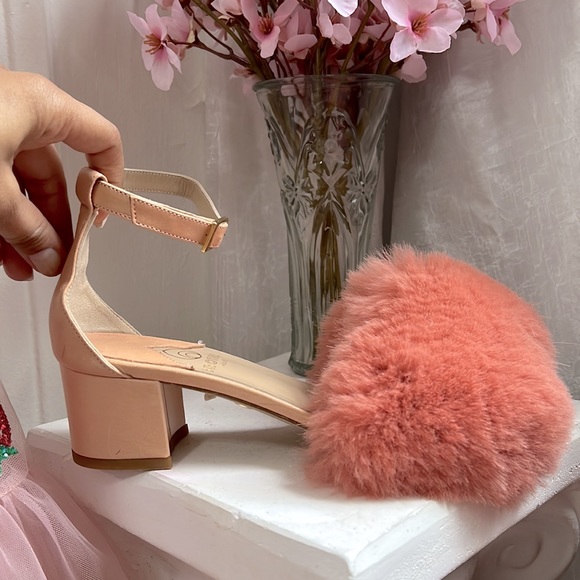 Papaye Tufted Dhara Sandals - Picture 3 of 8